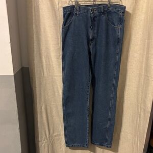 Classic Rustler Relaxed Blue Men's Jeans 36x32 see pictures